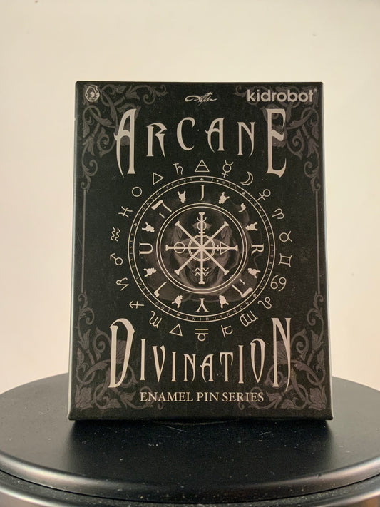 Kidrobot Dunny: Arcane Divination Enamel Pins