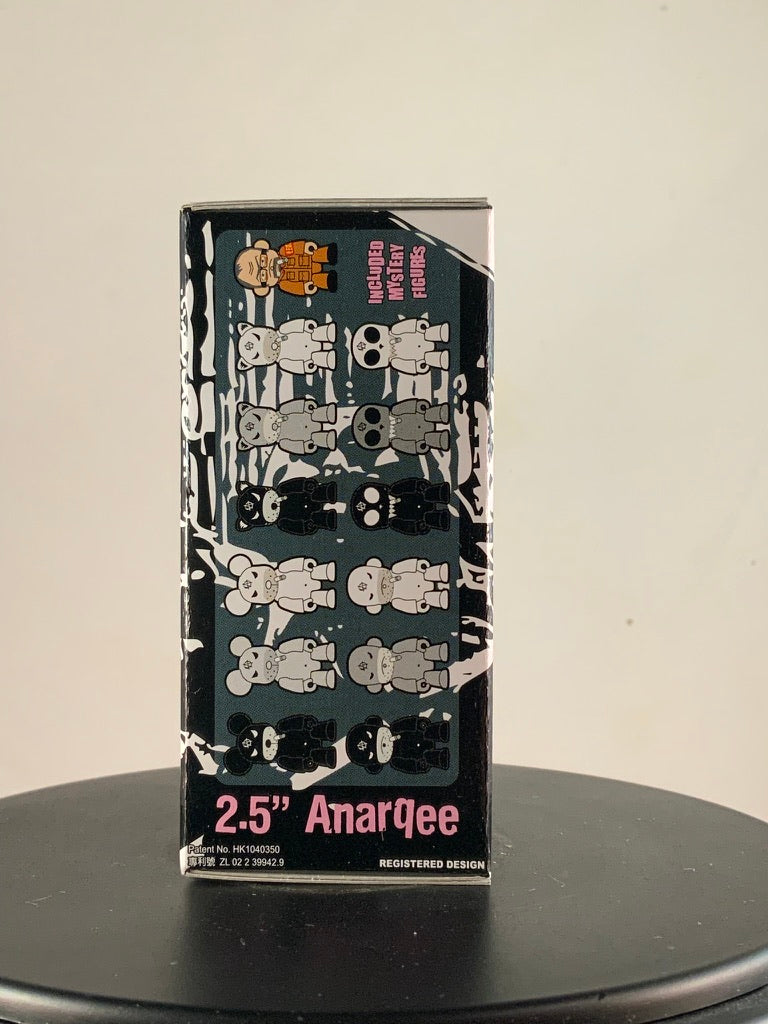 Qee Anarqee Series (Kozik)