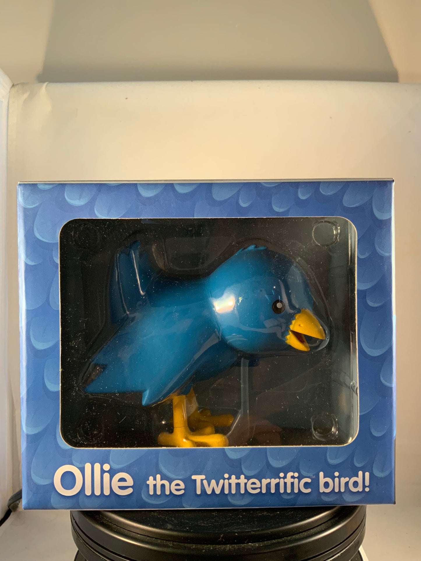 Ollie the Twitteriffic Bird